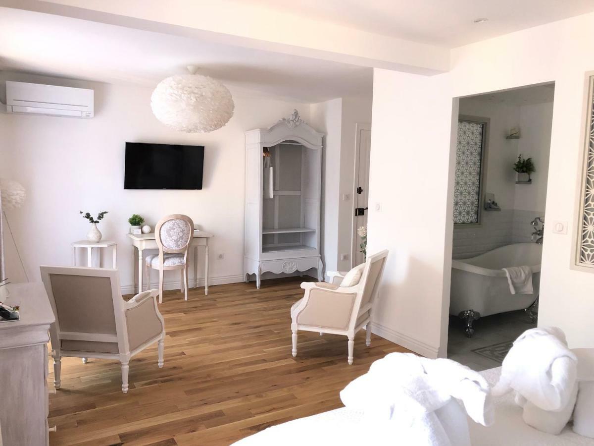 Bed and Breakfast Le Coeur De La Bastide - Adult Only Каркассон Экстерьер фото