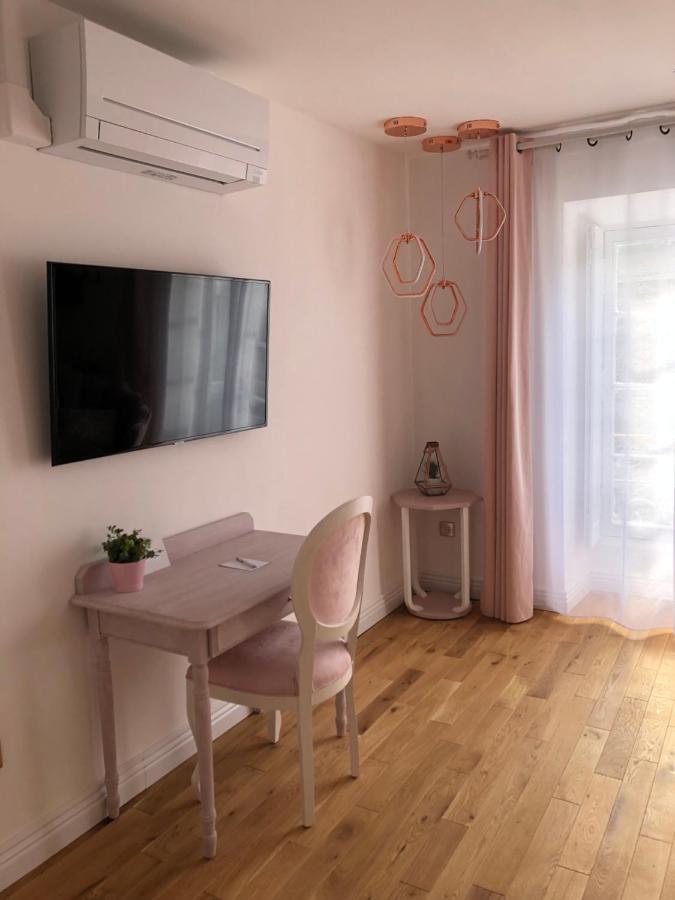 Bed and Breakfast Le Coeur De La Bastide - Adult Only Каркассон Экстерьер фото