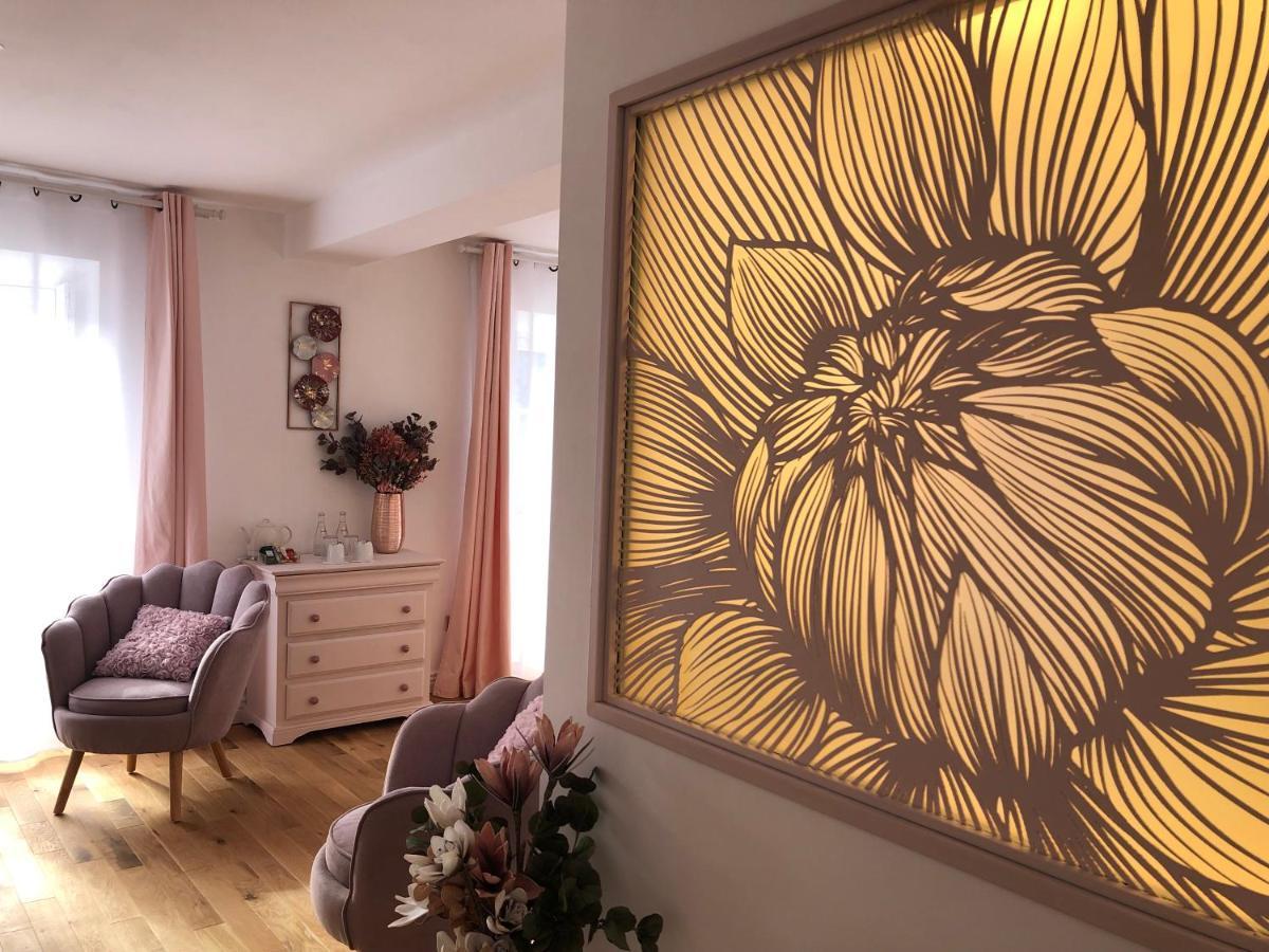 Bed and Breakfast Le Coeur De La Bastide - Adult Only Каркассон Экстерьер фото